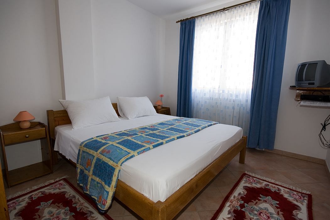 Apartment 1 - Image 6