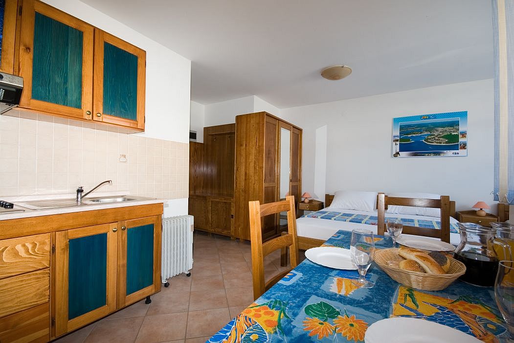 Apartment 1 - Image 2